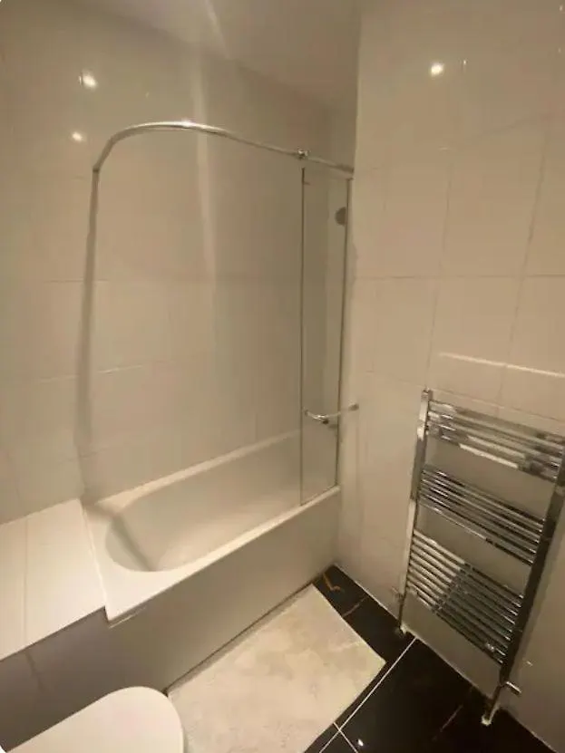 לונדון Umodzi House- Bedroom 1 Monrovia Room 0*,  בריטניה