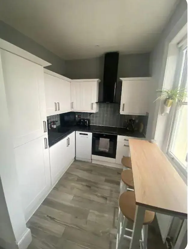 לונדון Umodzi House- Bedroom 1 Monrovia Room בריטניה